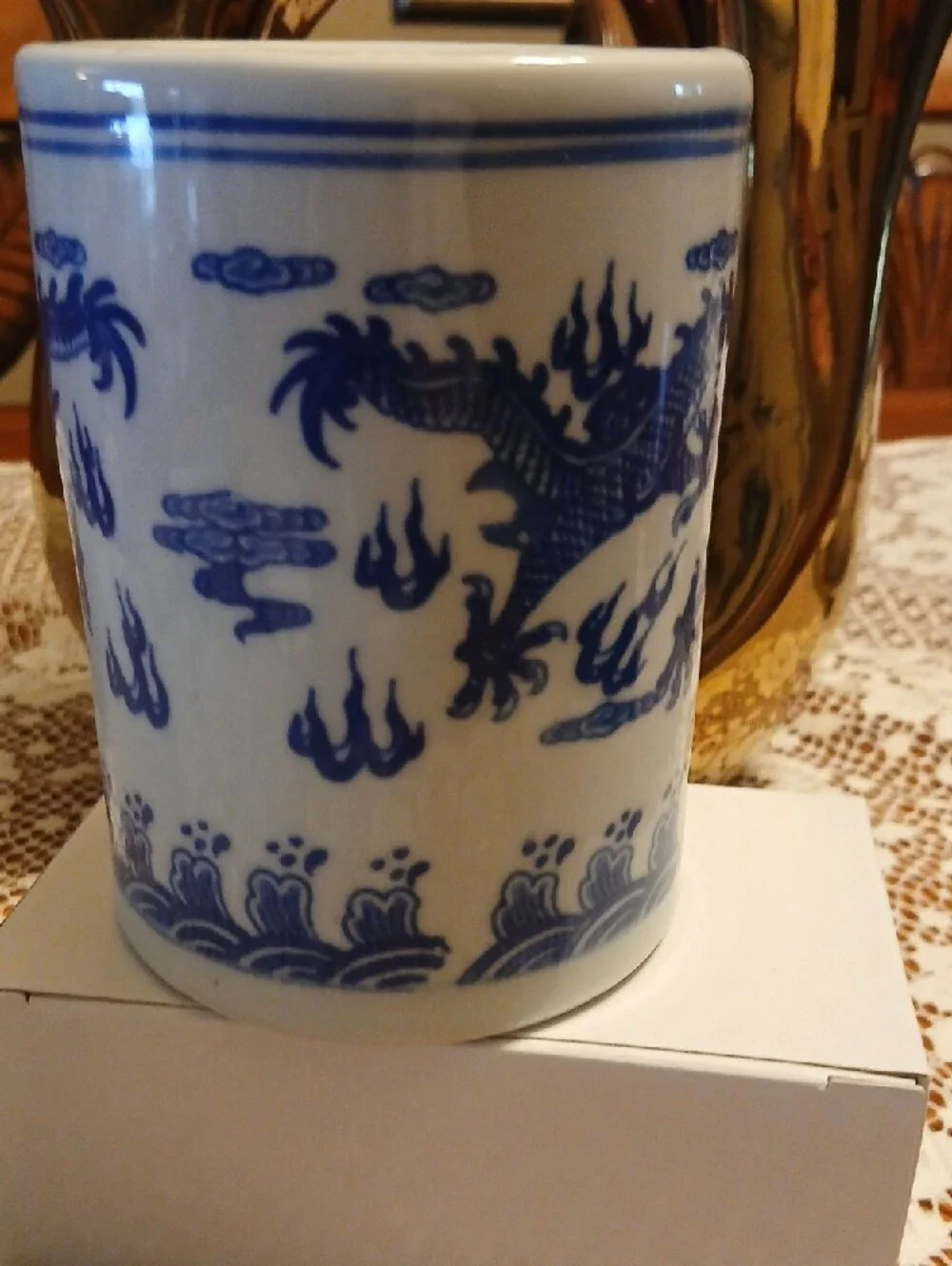 The Unbranded Brand elegant blue